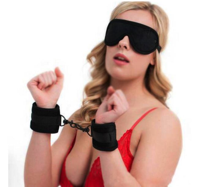 Banoch Cuffs blindfold Soft Bdsm Zwart Klittenband 987101295 Banoch Cuffs blindfold Soft Bdsm Zwart Klittenband 987101295