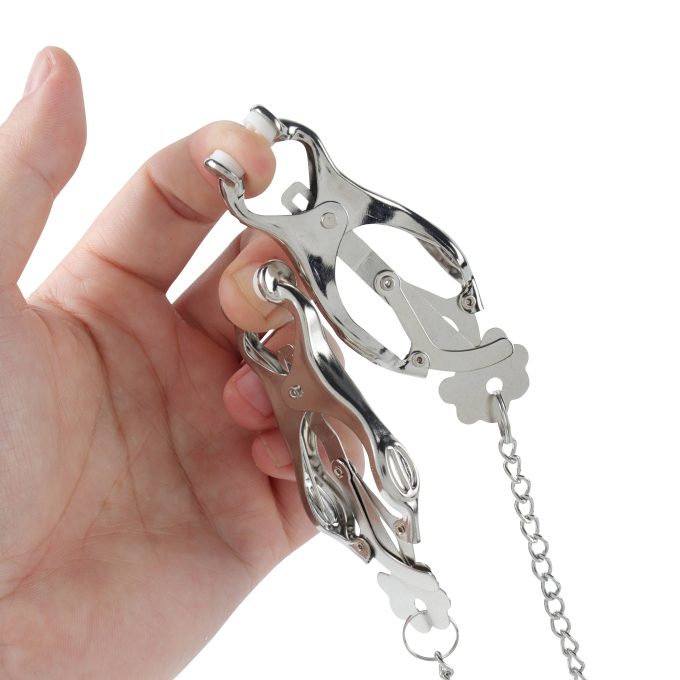 Banoch   Pinces de M.   Tepelklem   cloverclamps met ketting (4)