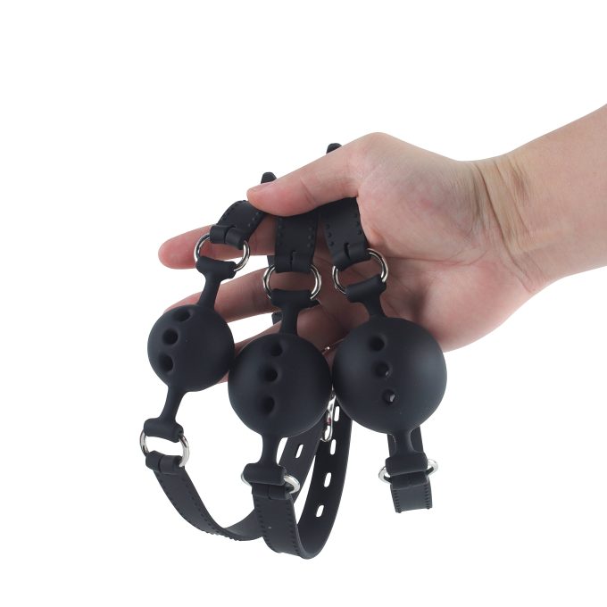 Banoch   ball gag siliconen l   zwart 3 verschillende maten