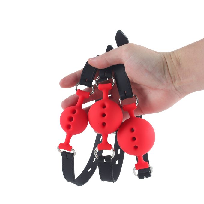 Banoch   ballgag siliconen rood alle maten