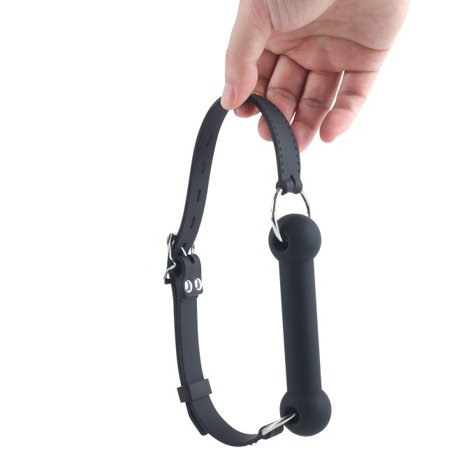 Banoch   mondknevel recht alles siliconen   zwart bit gag in hangend in hand