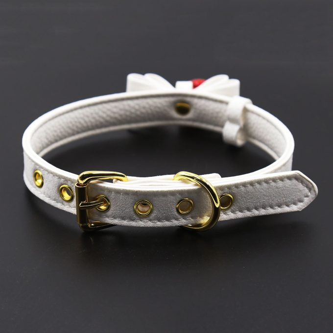 Banoch Collar Catbell Red Halsband Strik Wit bondage 987101754 3 Banoch Collar Catbell Red Halsband Strik Wit bondage 987101754 3