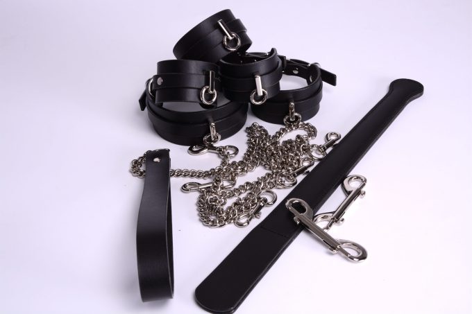 Banoch Hedonistic bauhaus Bondageset zwart leer 987101856 20 scaled