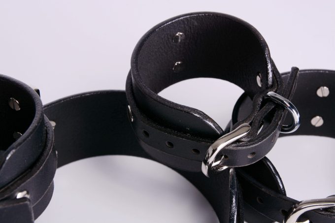 Banoch Hedonistic bauhaus Bondageset zwart leer 987101856 25 scaled