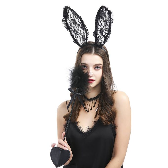 Banoch shady pleasure 4 zwart diadeemchoker en zweepje 98710901 2 Banoch shady pleasure 4 zwart diadeemchoker en zweepje 98710901 2