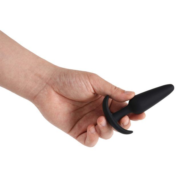 banoch ergo medium buttplug silconen zwart in hand
