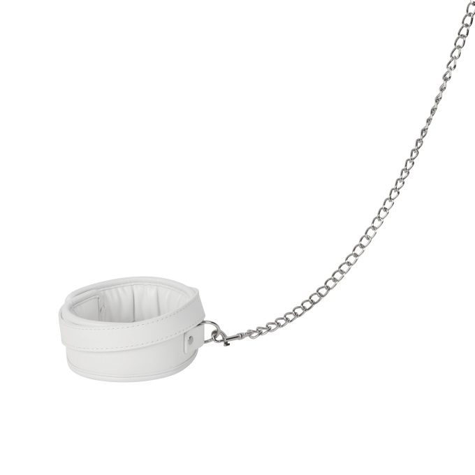 Banoch Collar leash White Halsband en Riem wit imitatieleer bondage 987101766 2 scaled scaled Banoch Collar leash White Halsband en Riem wit imitatieleer bondage 987101766 2 scaled scaled
