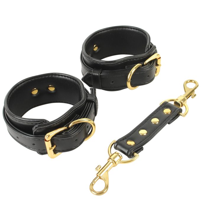 Banoch handboeien van pu leer zwart goud bondage 987102326 9 scaled scaled Banoch handboeien van pu leer zwart goud bondage 987102326 9 scaled scaled