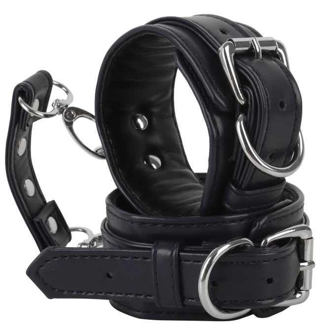 Banoch handboeien van pu leer zwart zilver bondage 987102334 3 scaled scaled Banoch handboeien van pu leer zwart zilver bondage 987102334 3 scaled scaled