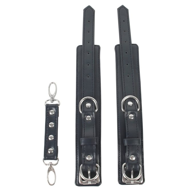 Banoch handboeien van pu leer zwart zilver bondage 987102334 5 scaled scaled Banoch handboeien van pu leer zwart zilver bondage 987102334 5 scaled scaled