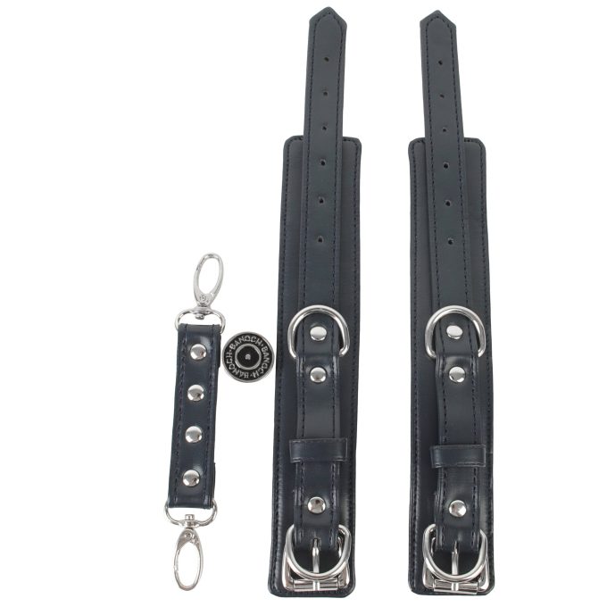 Banoch handboeien van pu leer zwart zilver bondage 987102334 6 scaled scaled Banoch handboeien van pu leer zwart zilver bondage 987102334 6 scaled scaled