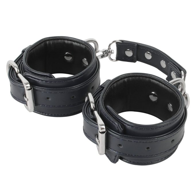 Banoch handboeien van pu leer zwart zilver bondage 987102334 7 scaled scaled Banoch handboeien van pu leer zwart zilver bondage 987102334 7 scaled scaled