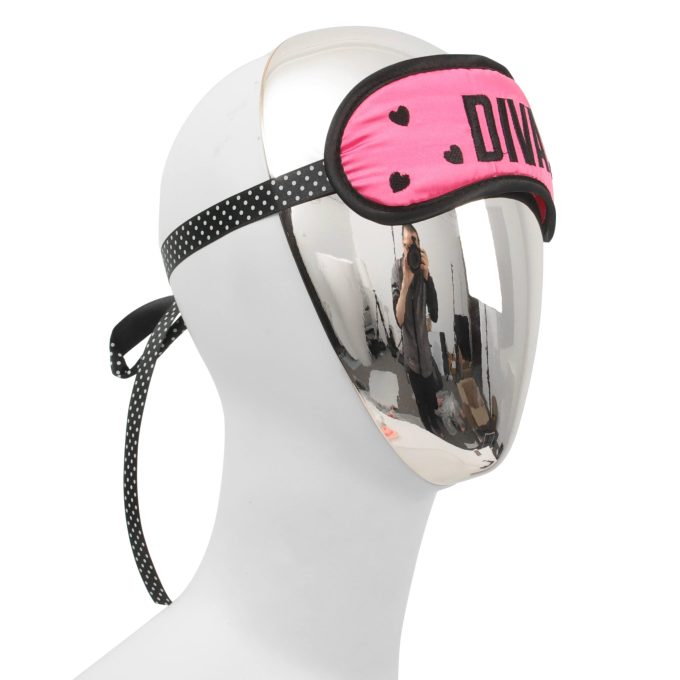 Banoch La Diva hot pink bondage blinddoek zweepje en handboeien 12 scaled scaled