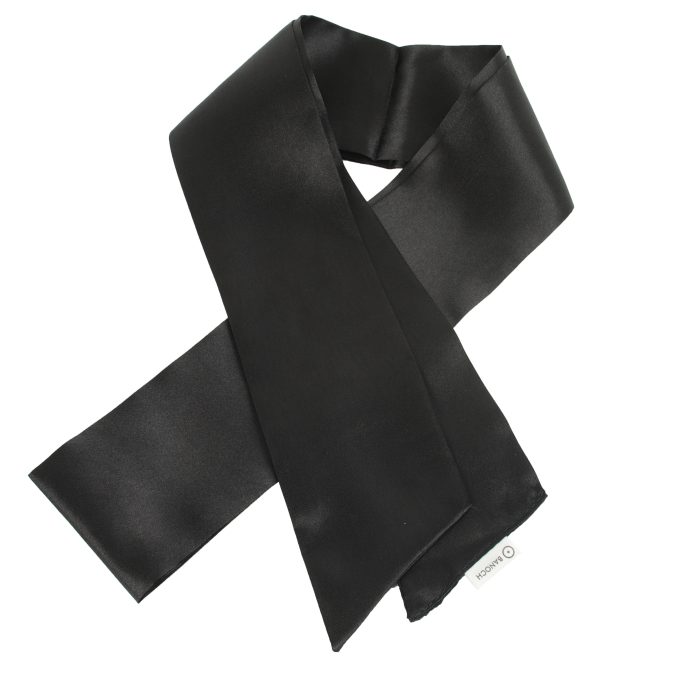 Banoch Blinddoek Zwart zacht satijn met banoch lbel 5 scaled Banoch Blinddoek Zwart zacht satijn met banoch lbel 5 scaled