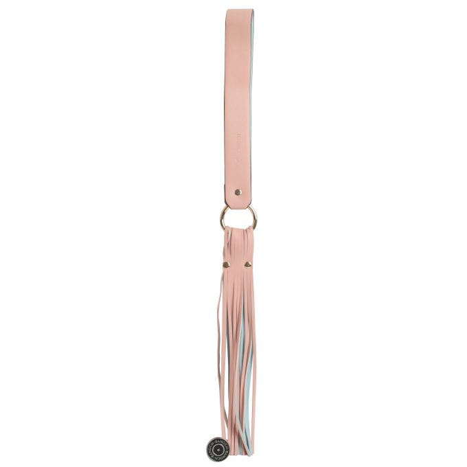 Banoch flogger flat blauw roze pu leer 50 cm BDSM 7 scaled Banoch flogger flat blauw roze pu leer 50 cm BDSM 7 scaled