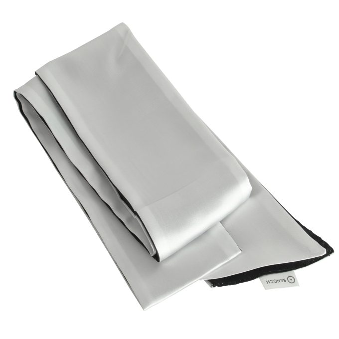 Banoch Blindoek ZwartWit zacht 150 cm 8 cm breed 6 scaled Banoch Blindoek ZwartWit zacht 150 cm 8 cm breed 6 scaled