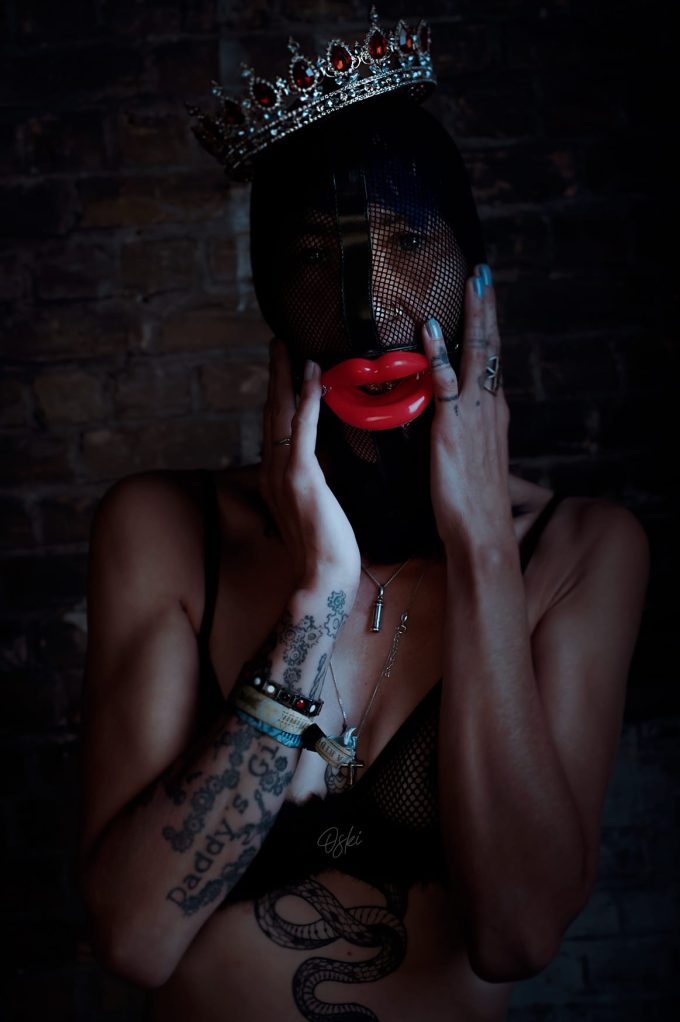 Doorzichtig masker Banoch x Matador fotograaf partial pixel