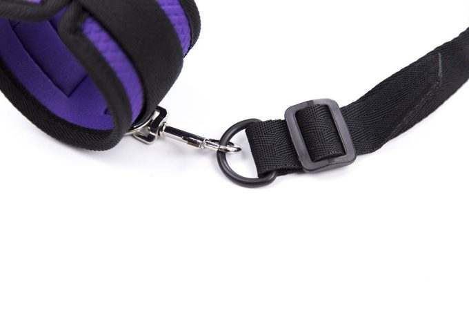 Banoch Bondageset voor onder bed stevige zachte neopreen boeien makkelijk verstelbaar paars (19) Banoch Bondageset voor onder bed stevige zachte neopreen boeien makkelijk verstelbaar paars (19)