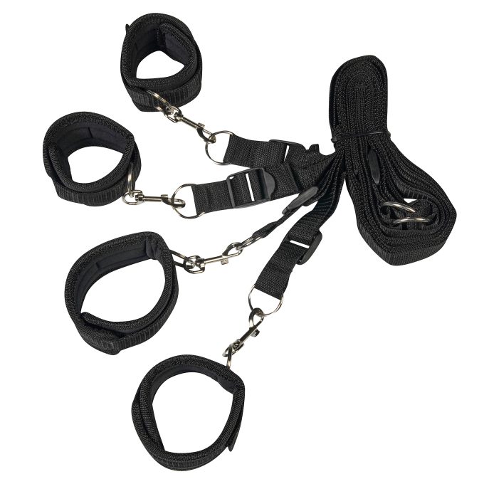 Banoch Bondageset voor onder bed stevige zachte neopreen boeien makkelijk verstelbaar zwart (4) Banoch Bondageset voor onder bed stevige zachte neopreen boeien makkelijk verstelbaar zwart (4)