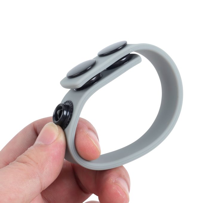 Banoch Cockring verstelbaar met drukknopen grijs siliconen max Ø 5 cm (9)