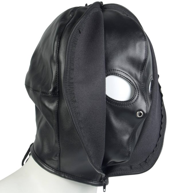 Banoch Masker Close Up zwart imitatie leer Bondage (10)
