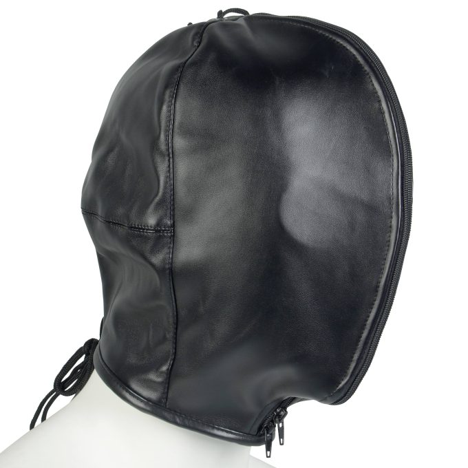 Banoch Masker Close Up zwart imitatie leer Bondage (3)